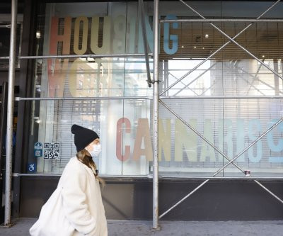 First legal cannabis dispensary opens in New York - scarlet reserve